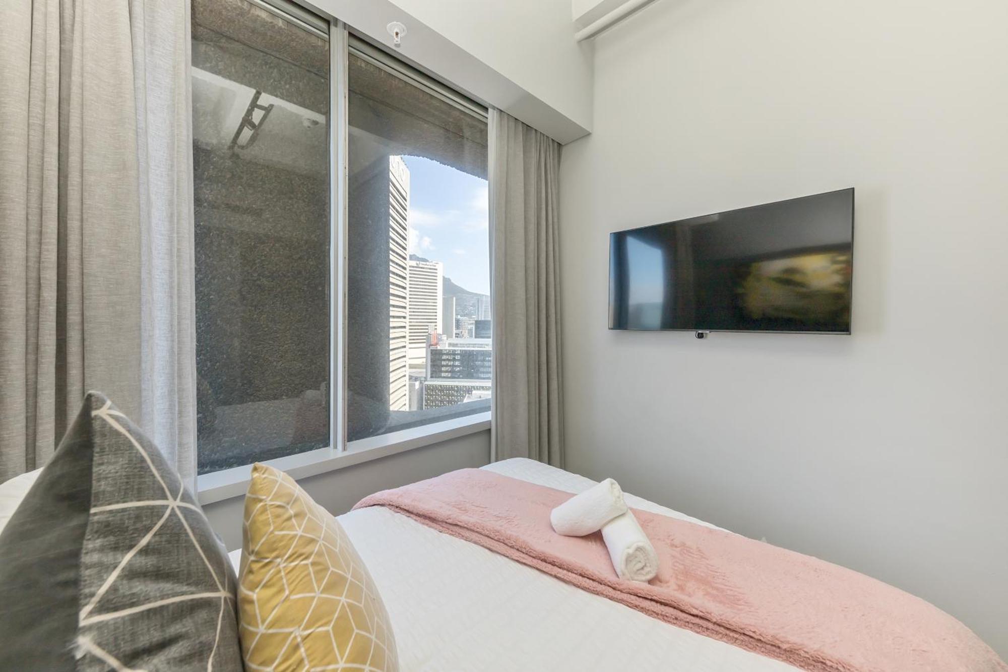 One Thibault Studio Hotel And Apartments Кейптаун Екстериор снимка